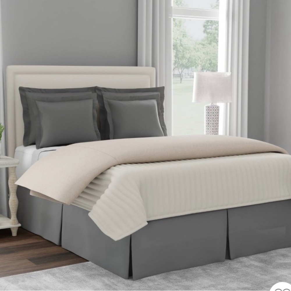 💟Magic Skirt Tailored Bedskirt 15 in Drop - Gray Queen